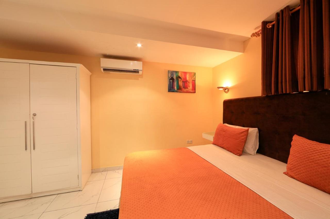 Roses Guest House Kumasi Exterior photo