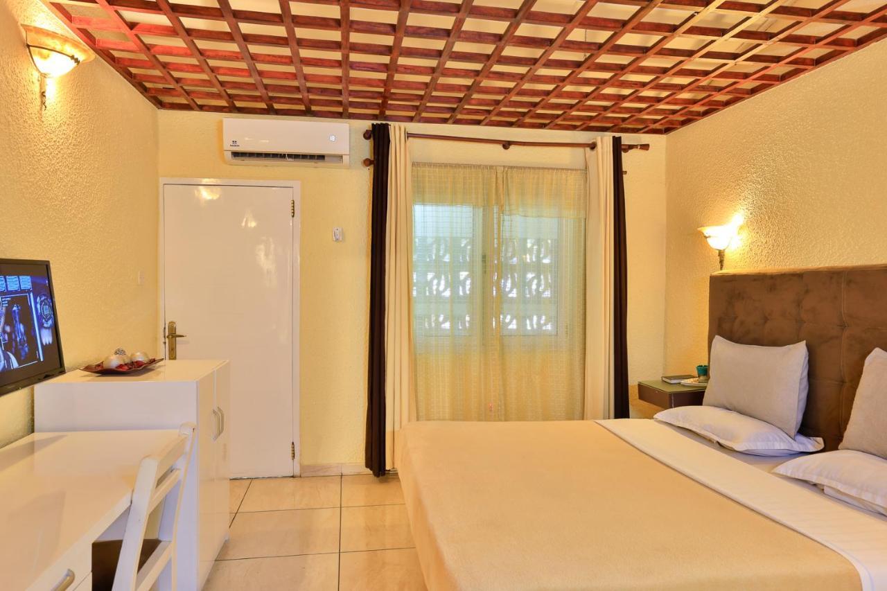 Roses Guest House Kumasi Exterior photo